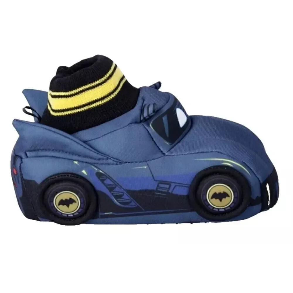 DC Batman Slippers Boys Size 5-6 Blue Batwheels Bat Car Slip On Plush Light Up